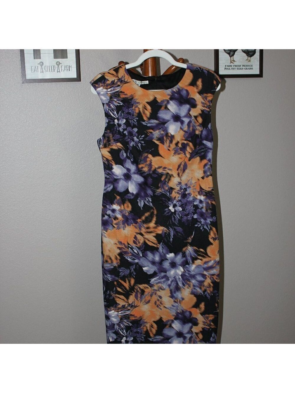 Maggy London Sleeveless Dress Floral Blue Orange Black Size 10 Stretch Comfy